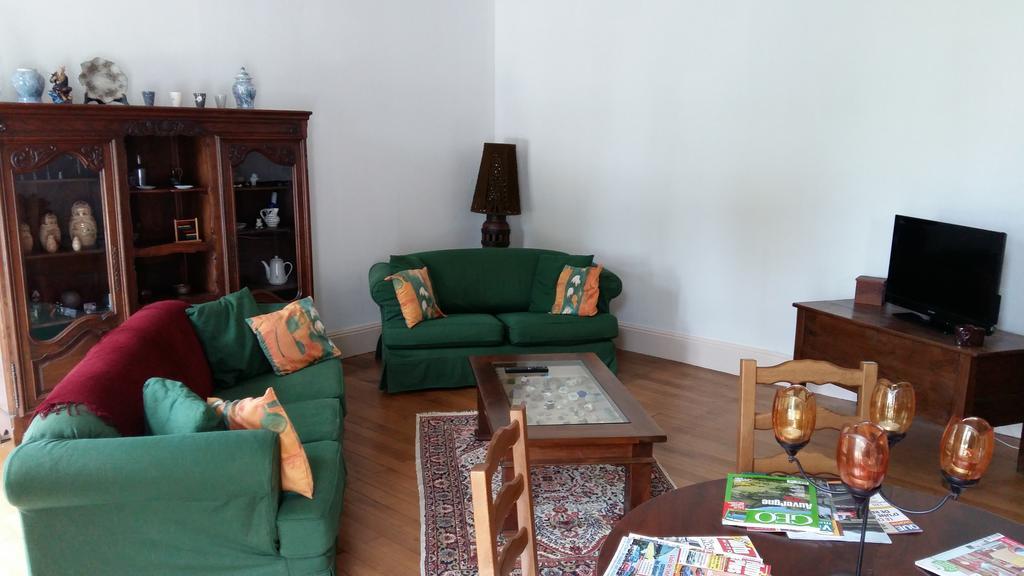 L'Echauguette Isserpent Bed & Breakfast Ngoại thất bức ảnh